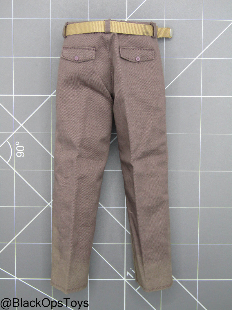 Load image into Gallery viewer, Indiana Jones - Brown Combat Pants w/Belt (Hot Toys)
