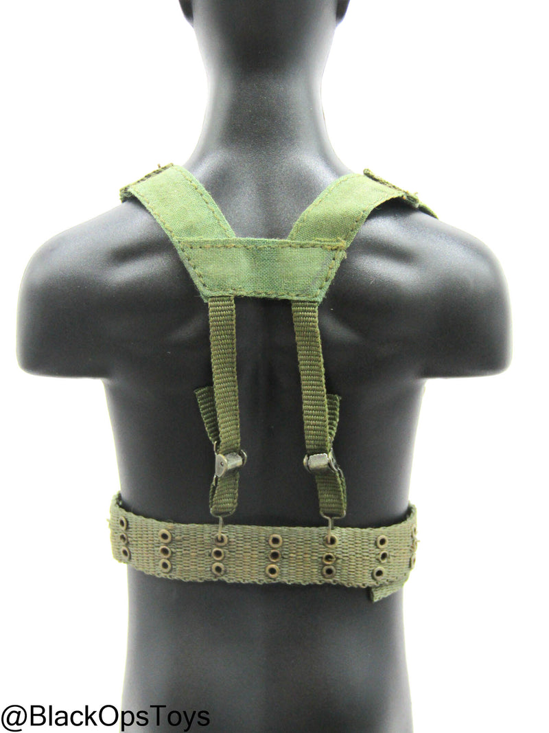Load image into Gallery viewer, Vietnam Era OD Green Rivet Belt w/Harness
