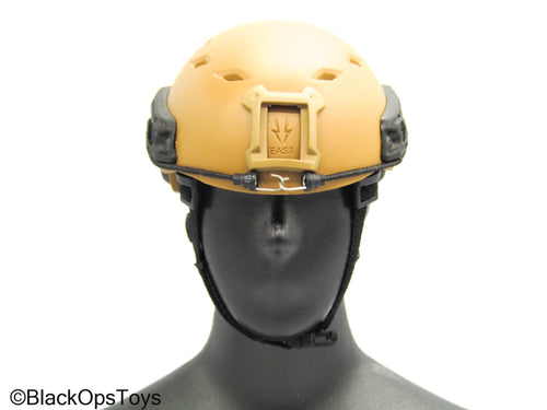 Doom's Day Weapon Set VI Ver. A - Tan Helmet