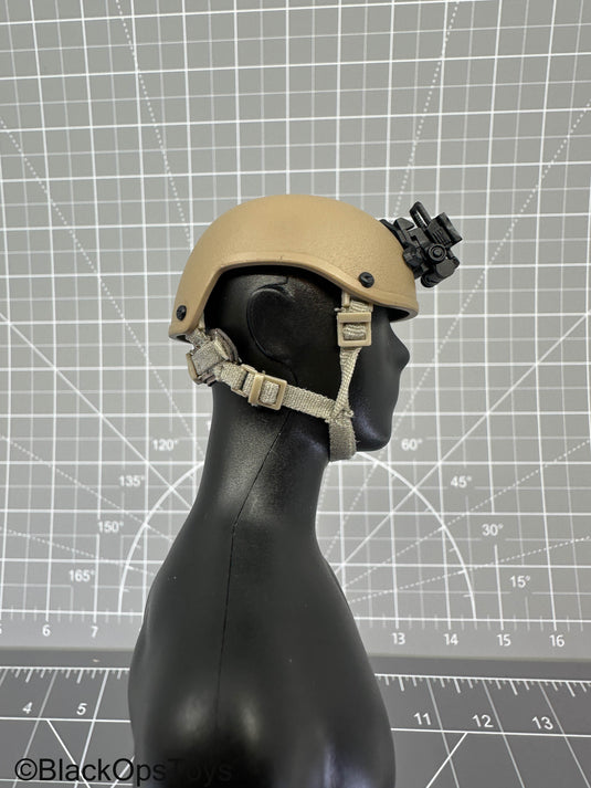NSWDG Assault Rifle Chronology - Coyote Tan Helmet