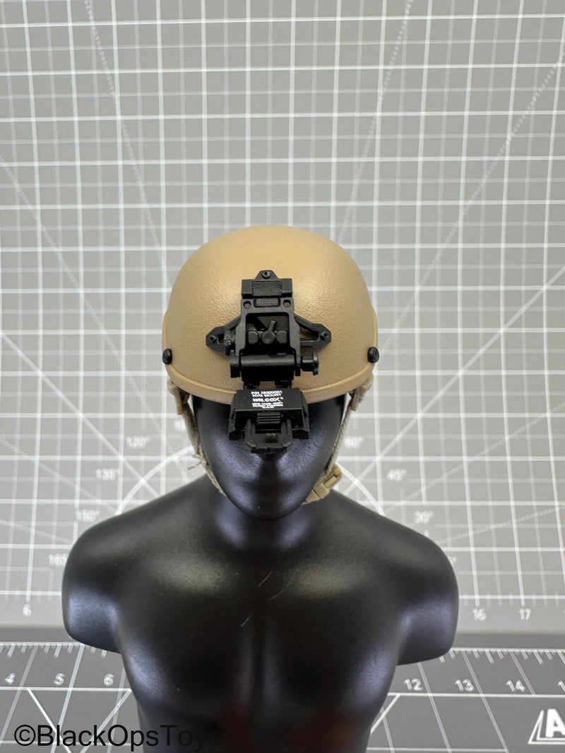 Load image into Gallery viewer, NSWDG Assault Rifle Chronology - Coyote Tan Helmet
