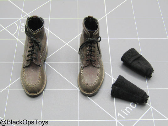 Indiana Jones - Brown Leather Like Boots w/Socks (Peg Type)