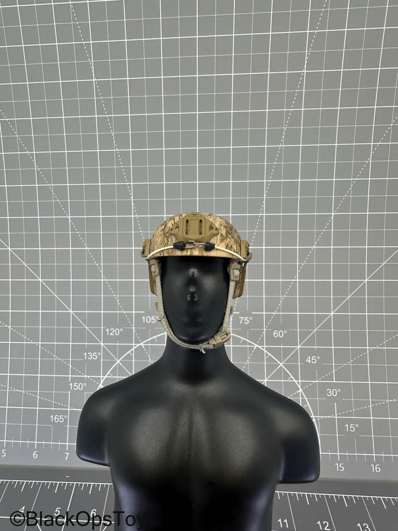 Load image into Gallery viewer, NSWDG Assault Rifle Chronology - AOR1 Helmet w/NVG Mount
