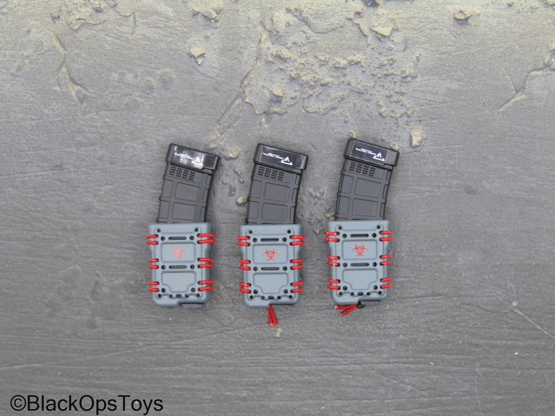 Load image into Gallery viewer, Doom&#39;s Day Weapon Set VI Ver. C - 5.56mm Magazine w/Holster (x3)
