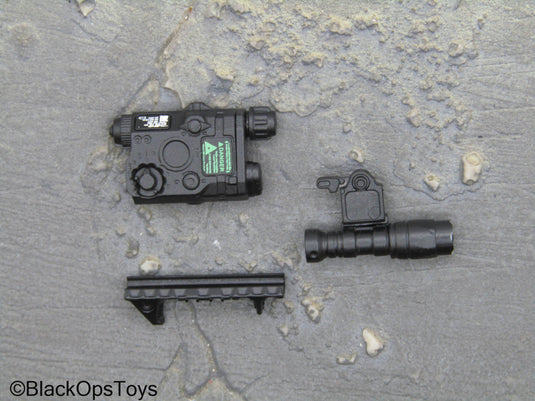 Doom's Day Weapon Set VI Ver. C - Black Attachment Set