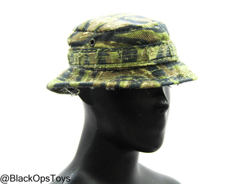 Load image into Gallery viewer, Vietnam Era Tiger Stripe Camo Boonie Hat
