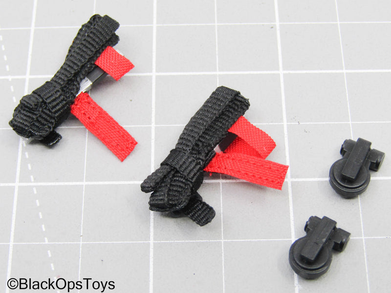Load image into Gallery viewer, Black MOLLE Strap Connector &amp; Strobe Light Set

