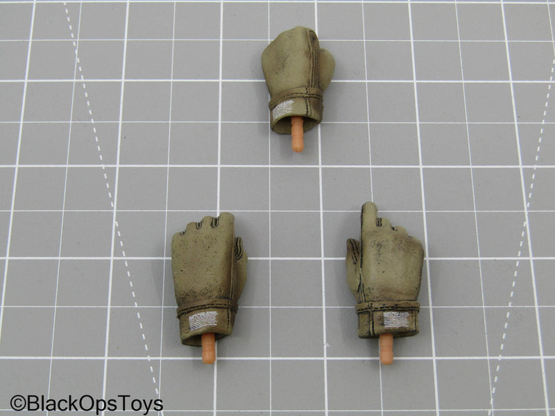 Load image into Gallery viewer, Green Gloved Hand Set (BBI)
