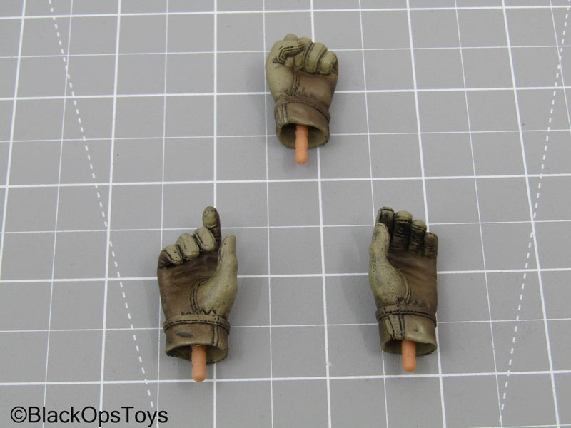 Load image into Gallery viewer, Green Gloved Hand Set (BBI)
