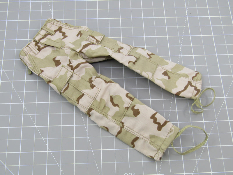 Load image into Gallery viewer, Tri-Color Desert Camo Cargo Pants
