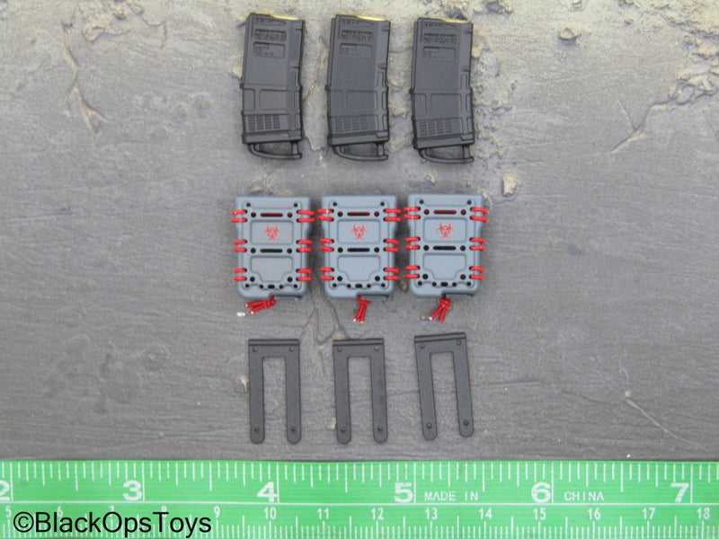 Load image into Gallery viewer, Doom&#39;s Day Weapon Set VI Ver. D - 5.56mm Magazine w/Magpul &amp; Holster (x3)

