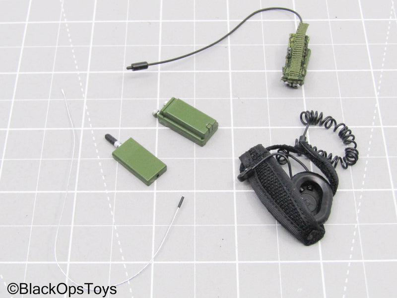 Load image into Gallery viewer, OD Green Radio Set &amp; Black Headset
