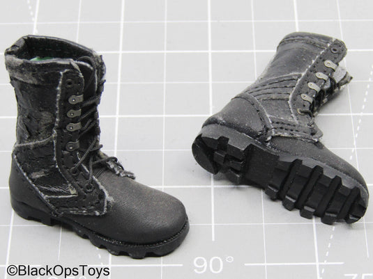 Black Combat Boots (Foot Type) (READ DESC)