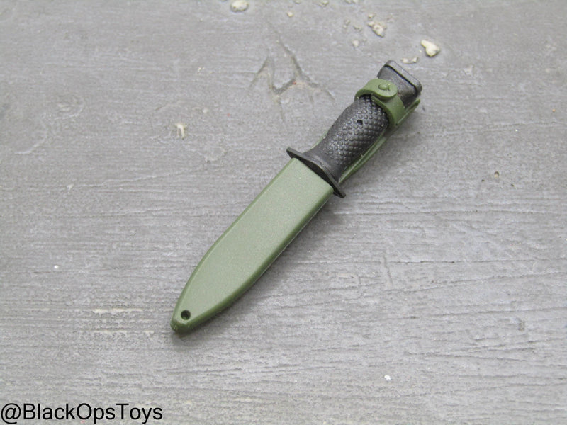 Load image into Gallery viewer, Vietnam Era Knife w/Sheath
