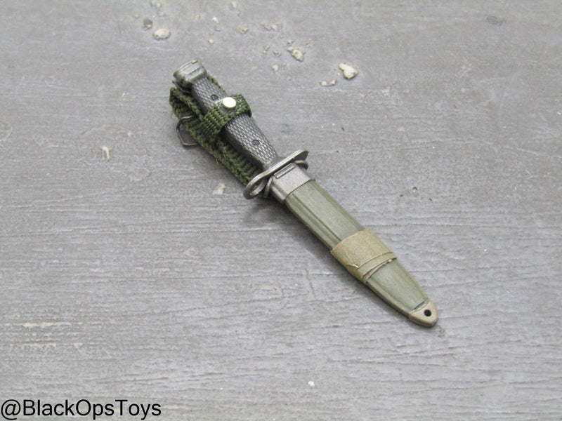 Load image into Gallery viewer, Vietnam Era Bayonet Knife w/Sheath
