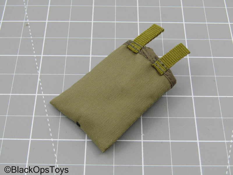 Load image into Gallery viewer, Green Dump Pouch
