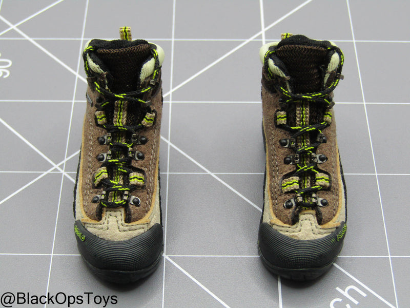Load image into Gallery viewer, Damnation - The American Agent - Hiking Boots (Foot Type)
