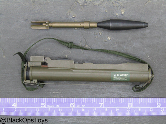 Vietnam Era M72 LAW Rocket Launcher w/Rocket