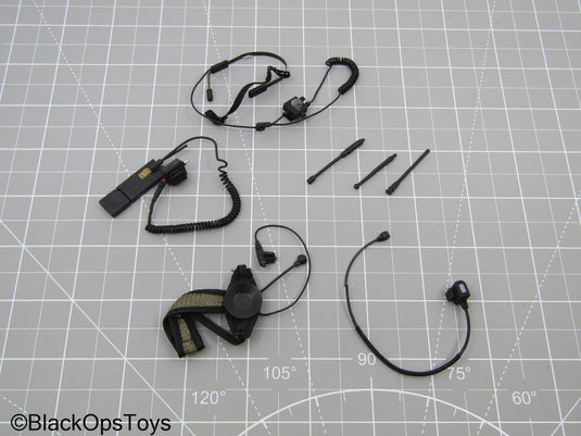 Black Radio w/Headset, & Antenna (READ DESC)
