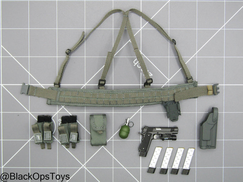 Load image into Gallery viewer, Damnation - The American Agent - Grey Battle Belt Harness w/ 1911 Pistol Set
