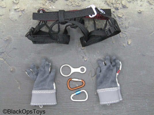 PLA Special Forces - Rappelling Harness w/Gloves & Carabiners