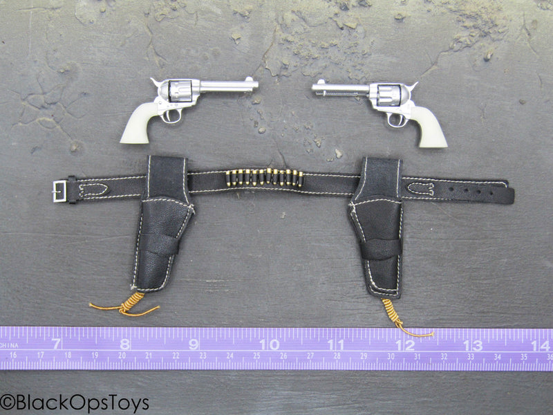 Load image into Gallery viewer, Western Set - Dual Colt .45 w/Bullet Belt &amp; Dual Holster
