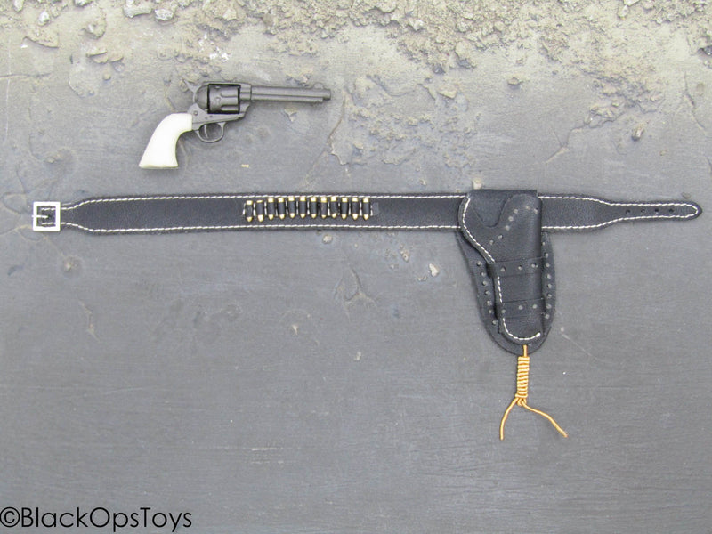 Load image into Gallery viewer, Western Set - Colt .45 Peacemaker w/Black Studded Holster
