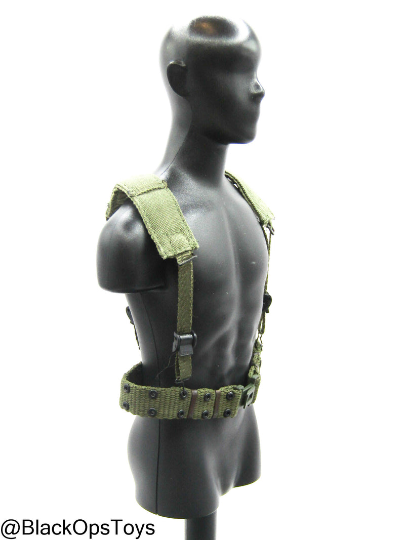 Load image into Gallery viewer, Vietnam Era OD Green Rivet Belt w/Harness
