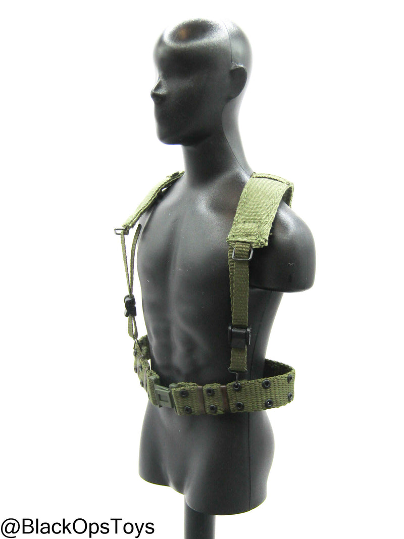 Load image into Gallery viewer, Vietnam Era OD Green Rivet Belt w/Harness
