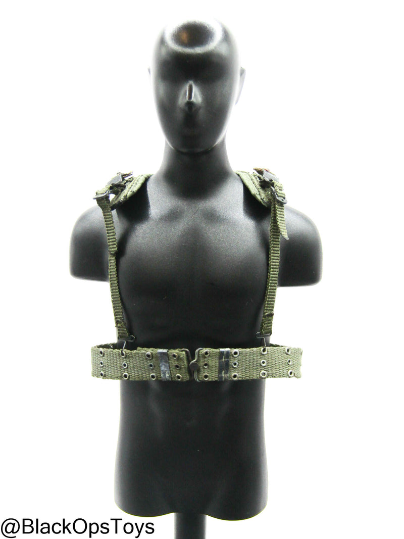 Load image into Gallery viewer, Vietnam Era OD Green Rivet Belt w/Harness
