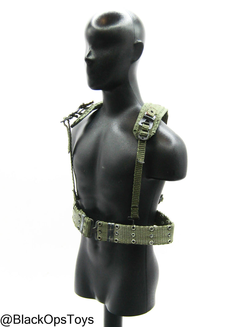 Load image into Gallery viewer, Vietnam Era OD Green Rivet Belt w/Harness
