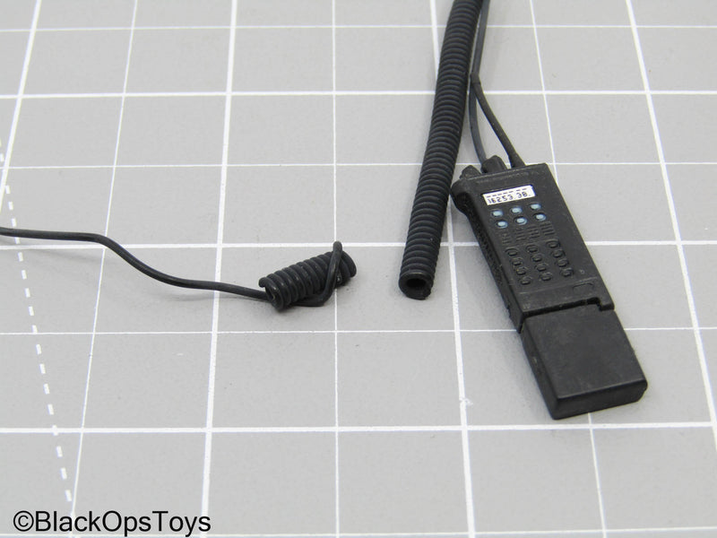Load image into Gallery viewer, Black Radio w/Headset (READ DESC)
