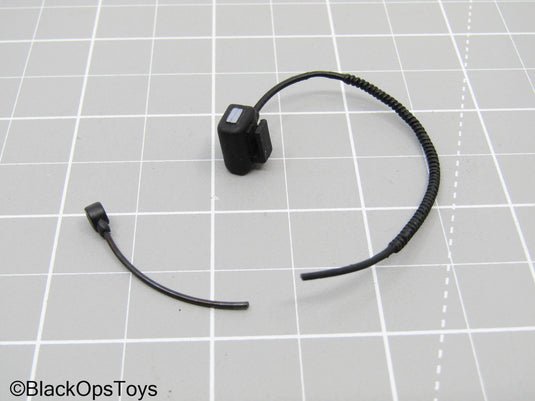 Black Radio w/Headset, & Antenna (READ DESC)
