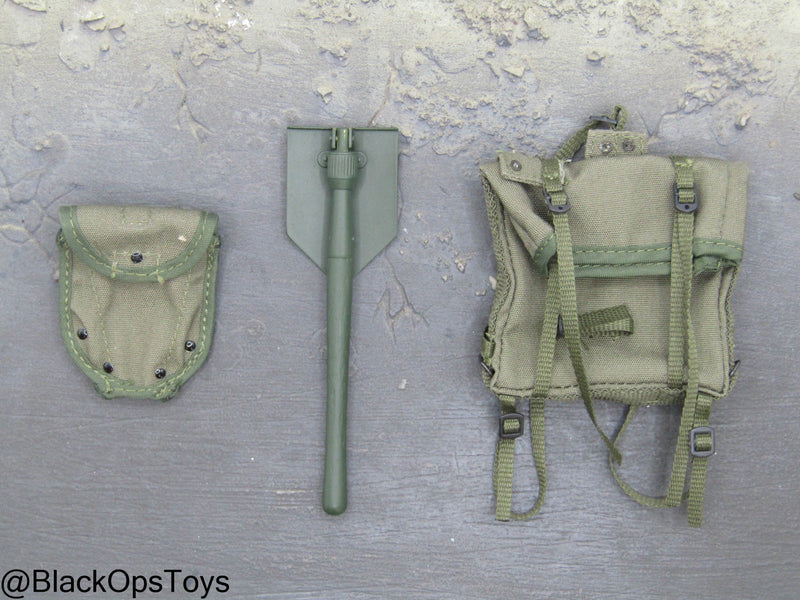 Load image into Gallery viewer, Vietnam Era OD Green Backpack w/Entrenching Tool &amp; Pouch
