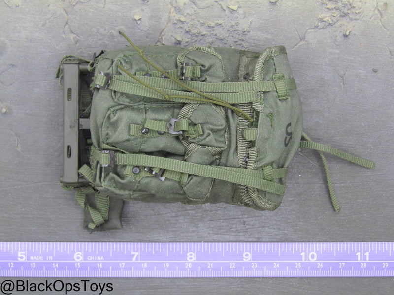 Load image into Gallery viewer, Vietnam Era OD Green Alice Pack w/Frame
