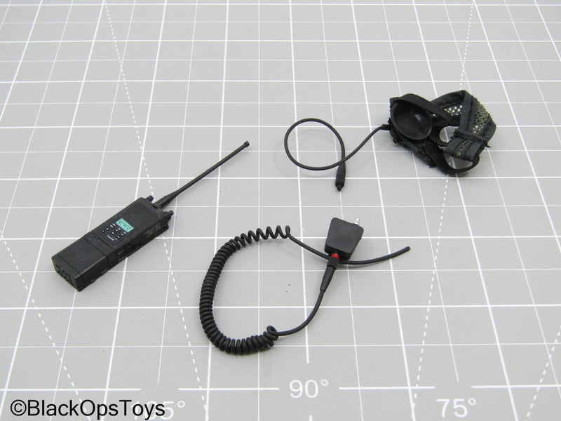 Load image into Gallery viewer, Black Radio w/Headset, &amp; Antenna (READ DESC)
