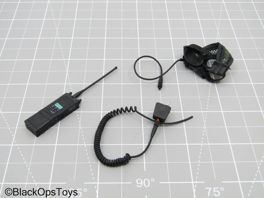 Black Radio w/Headset, & Antenna (READ DESC)