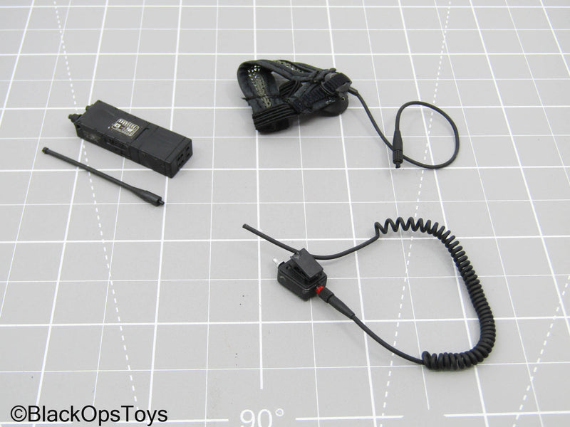 Load image into Gallery viewer, Black Radio w/Headset, &amp; Antenna (READ DESC)
