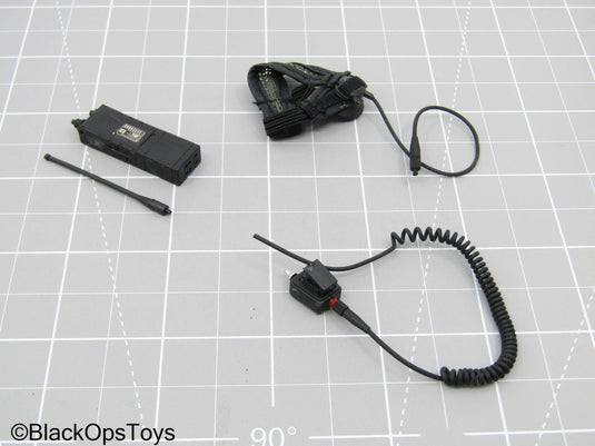 Black Radio w/Headset, & Antenna (READ DESC)