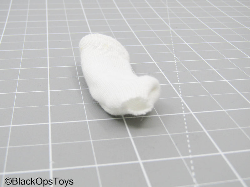 Load image into Gallery viewer, White Socks (READ DESC)
