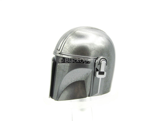 The Mandalorian Deluxe - Chest Armor w/Jetpack, Weapon, & Gear Set