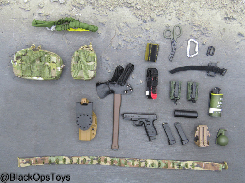 Load image into Gallery viewer, 10th SFG Reconnaissance - Multicam Combat Belt Set w/9mm Pistol
