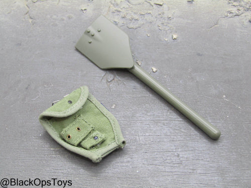 Vietnam War - USMC In Hue - OD Green Metal Entrenching Tool w/Pouch