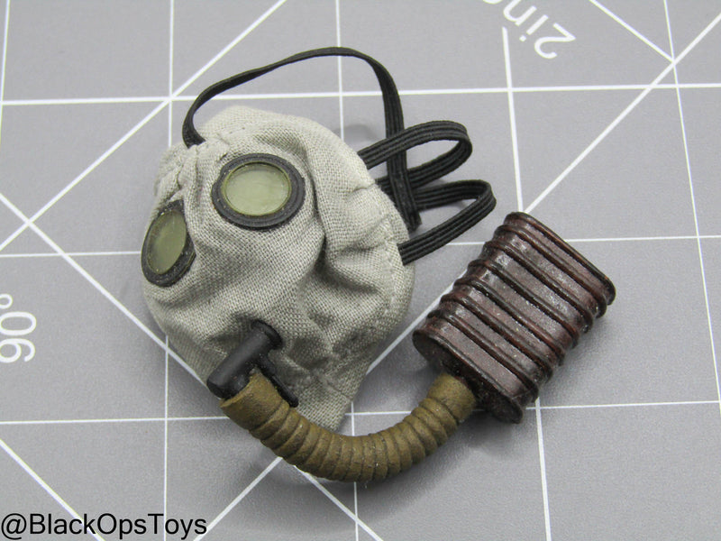 Load image into Gallery viewer, Indiana Jones - Gas Mask
