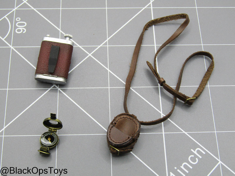 Load image into Gallery viewer, Indiana Jones - Trench Torch &amp; Compass w/Pouch
