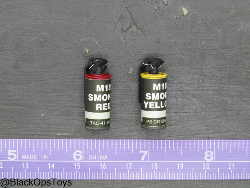 Load image into Gallery viewer, Vietnam War - USMC In Hue - Metal Red &amp; Yellow M18 Smoke Grenade Set
