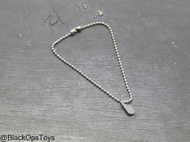 Load image into Gallery viewer, Vietnam War - USMC In Hue - METAL Dog Tag w/Chain
