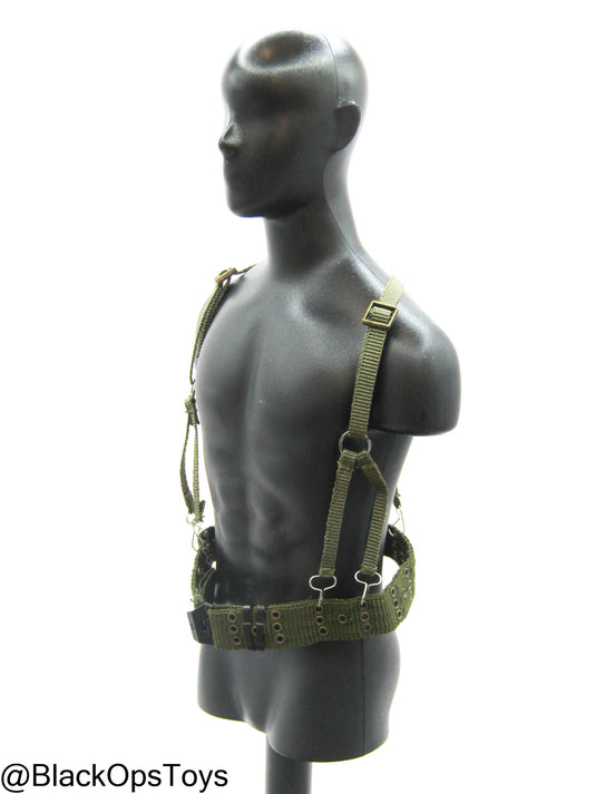 Vietnam War - USMC In Hue - OD Green Rivet Belt w/Harness
