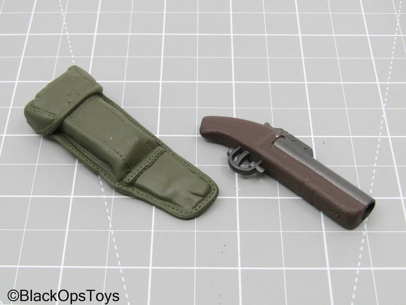 Load image into Gallery viewer, Vietnam M-79 Short Grenade Launcher w/Green Pouch
