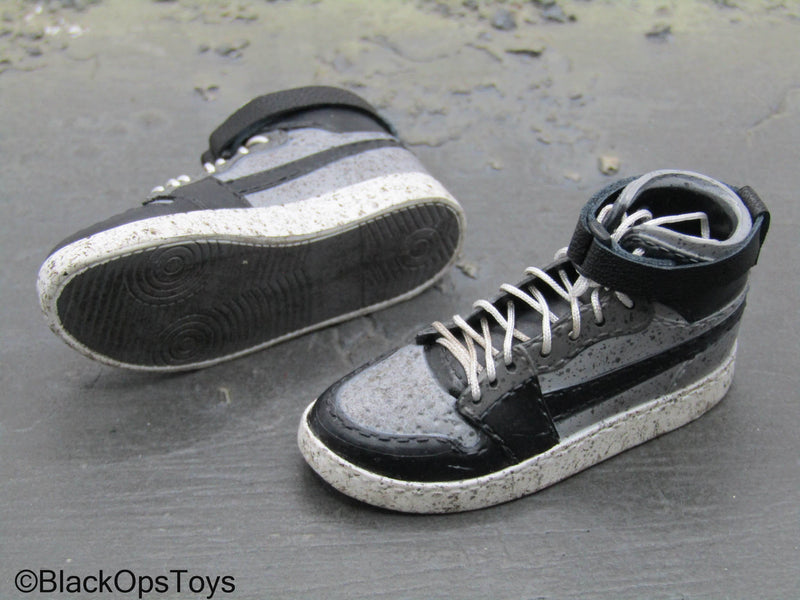 Load image into Gallery viewer, The Division 2 Caleb Dunne Agent - Hi-Top Shoes (Foot Type)
